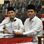 Anggota DPRD Medan mensahkan Perda Pembentukan Perangkat Daerah yang baru melalui sidang paripurna, Selasa (20/12/2022).