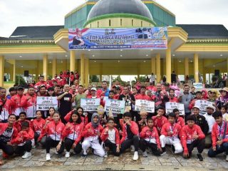 Gubernur Sumatera Utara (Sumut) Edy Rahmayadi menghadiri acara Gebyar Olahraga Masyarakat dan Tali Asih Peraih Medali Fornas VI di Lapangan Astaka, Jalan Pancing/ Williem Iskandar, Deliserdang, Jumat (30/12/2022).