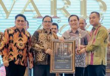 Walikota Medan, Bobby Nasution menerima penghargaan Sahabat Pers dari Serikat Perusahaan Pers (SPS) Sumut. Penghargaan tersebut diberikan karena Bobby dinilai senantiasa konsisten membantu media dalam melaksanakan tugasnya.
