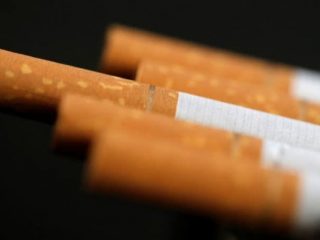 Jokowi Larang Penjualan Rokok Batangan, Wapres Sebut Banyak Dibeli Anak-anak