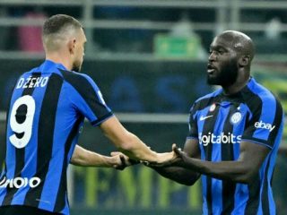 Gol tunggal E Dzeko di menit 56 selamatkan Inter Milan meraih poin penuh di kandang sendiri ketika melawan Napoli dalam lanjutan Liga Italia, Kamis (5/1/2022).