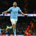 Penyerang Manchester City, R Mahrez membawa timnya menang 4-2 atas Tottenham dalam lanjutan Liga Inggris 2022/2023 di Etihad Stadium, Jumat (20/1/2023). Mahrez menyumbang dua gol dan satu assist dalam laga tersebut. Foto: reuters