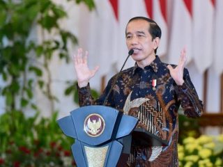 Presiden Jokowi saat membuka Rakornas Kepala Daerah 2023, Selasa (17/1/2023). Jokowi mengingatkan soal kebebasan beragama dan beribadah.(kaldera/setneg)