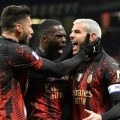 Pemain Milan merayakan gol pertama mereka ke gawang Atalata saat keduanya bentrok di San Siro, Senin (27/2/2023). Milan menang 2-0 dalam laga tersebut.Foto:reuters