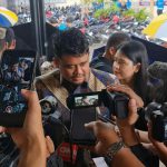 Walikota Medan, Bobby Nasution saat memberikan keterangan pers terkait dirinya batal jadi panitia Formula E