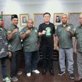 Ketua DPRD Medan, Hasyim saat menerima pengurus SNNU Sumut di Ruang Kerjanya. Foto: Kaldera/reza