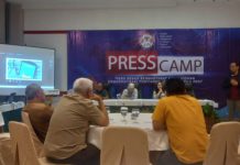 Pengamat Media dan Mantan Anggota Dewan Pers, Agus Sudibyo, memberikan paparannya dalam Press Camp KPI di Parapat, Simalungun.