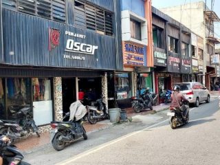 Beberapa ruko milik Pemko Medan yang disewakan kepada pihak ketiga dengan tarif murah di Jalan Pandu Baru, Kecamatan Medan Kota