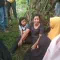 Juliana (34), serta anaknya berinisial Q (6)