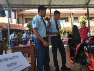 Starter Montor Pinter karya siswa SMK Telekomunikasi Tunas Harapan.