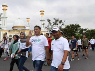 Jalan Sehat Rayakan 25 Tahun Kementerian BUMN