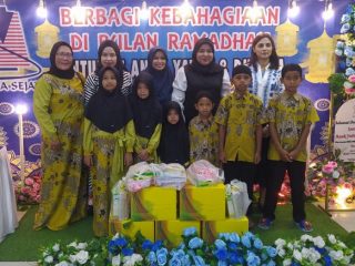 Seperti di tahun -tahun sebelumnya, Manajemen Rumah Sakit Mitra Sejati kembali berbagi kebahagiaan di bulan suci Ramadan. Tahun ini sebanyak 190 anak yatim dan kaum dhuafa serta 10 hafiz quran mendapat santunan dari manajemen rumah sakit yang beralamat di Jalan Jenderal Besar AH Nasution itu, Sabtu (8/4/2023).