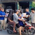 Lembaga Perlindungan Anak (LPA) Kelompok Kerja (Pokja) Kecamatan Sunggal Kabupaten Deli Serdang menggelar bakti sosial dan membagikan takjil di Kecamatan Sunggal, Minggu (9/4/2023).