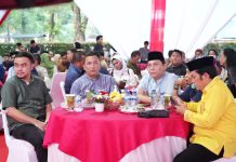 Para insan media dan kepala OPD saat mengikuti silaturahim bersama Walikota Medan, Bobby Nasution di Rumah Dinas Walikota Medan, Jumat (14/4/2023)