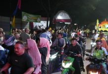 Sebanyak 70 kendaraan hias bernuansakan islami memeriahkan malam takbiran sambut Idul Fitri 1444H yang digelar Pemko Medan di Jalan Rahmad Buddin, Kecamatan Medan Marelan, Jumat (21/4/2023) malam.