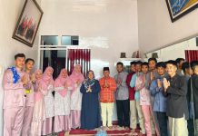 Prof. Dr. Syahrin Harahap, MA, menerima mahasiswa Asia Tenggara seperti Malaysia dan Thailand bersilaturrahim Syawal di rumah pribadinya, Jalan Bhayangkara Medan, Rabu 25 April 2023 .