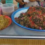 Aceh memiliki tiga kuliner khas yang wajib dicoba saat bulan Ramadhan. Panganan ini akan sulit ditemui jika hari-hari biasa, bahkan bahan makanannya sudah mulai langka.