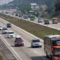 PT Jasa Marga (Persero) Tbk memperkirakan puncak arus mudik Lebaran jatuh pada Rabu 19 April 2023. Sementara, puncak arus balik pada Selasa 25 April 2023.