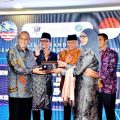 ,Presiden Innovative International University College (IIUC), Shahawati Umar, dan wakil Kementerian Ketenagakerjaan Republik Indonesia, Direktur Jenderal Binalavotas, Bapak Budi Hartawan.