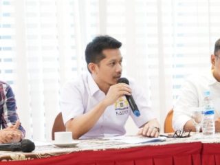 Ketua Kadin Sumut Firsal Ferial Mutyara mengungkapkan saat ini para pengusaha yang bernaung di bawah organisasi itu mulai berani mengungkapkan permasalahannya ke Kadin Sumut.