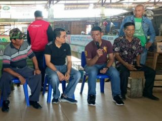 Ramaikan Pembeli di Pasar Ramai, Manajemen PUD Pasar, Pedagang dan Anggota Dewan Duduk Semeja