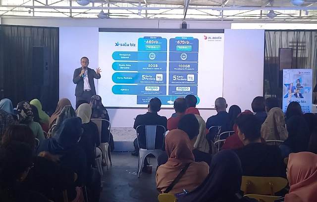 Group Head – Enterprise Product & Marketing XL Axiata, Sharif Lukman Mahfoedz, saat XL Axiata Business Solutions memperkenalkan XL SATU BIZ kepada pelaku UKM di Kota Medan, Kamis (25/5/2023).(kaldera/HO) 