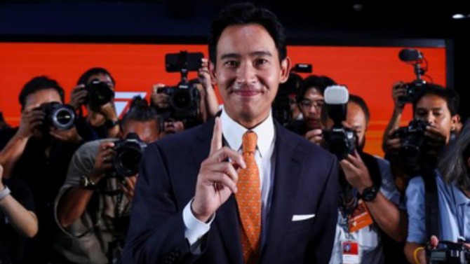Calon perdana menteri Thailand dari Partai Move Forward (MFP), Pita Limjaroenrat, mengumumkan kesiapan untuk membentuk koalisi pemerintahan dengan partai-partai lain setelah memenangkan pemilu.