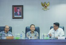 Walikota Medan, Bobby Nasution saat menerima rombongan Kementrian PUPR di Balai Kota Medan, Rabu (26/7/2023)