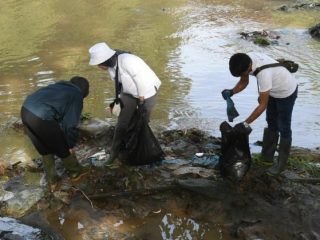 PT Indonesia Asahan Aluminium (Inalum) menghadirkan komitmennya terhadap lingkungan dengan merayakan Hari Sungai Nasional 2023. Berkolaborasi dengan Kementerian BUMN, Pegadaian, dan PTPN III melakukan pembersihan Sungai Deli, Medan.