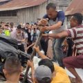 Tabrakan kereta api terjadi di perlintasan tanpa palang pintu di Jalan Marah Rusli Kelurahan Selawan Kecamatan Kisaran Timur, Kabupaten Asahan, pagi tadi.