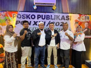 Pada Pekan Olahraga Nasional (PON) XX di Papua tahun 2021 lalu, atlet cabang olahraga tarung derajat membuat kejutan dengan merebut 1 medali emas dan 1 perak.