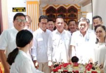 Ketua DPD Partai Gerindra, Gus Irawan Pasaribu meresmikan posko pemenangan Calon Presiden Prabowo Subianto di Jalan Diponegoro, Kota Gunungsitoli, Rabu (2/8/2023).