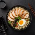 Ramen adalah masakan mie khas Jepang yang terdiri dari mie, kuah, dan berbagai macam topping.