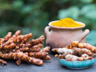 Tak perlu pusing memikirkan bagaimana cara meredakan nyeri sendi, karena ternyata bisa memanfaatkan bahan-bahan alami di rumah.
