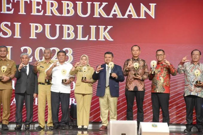 Pemerintah Kabupaten Tapanuli Selatan (Tapsel) meraih Penghargaan Anugerah Keterbukaan Informasi Publik Tahun 2023 dari Komisi Informasi (KI) Provinsi Sumatera Utara.