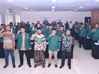 Pengurus Daerah (PD) Al Washliyah Kota Medan melaksanakan up grading Pengurus Cabang (PC) se Kota Medan.