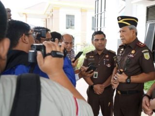 Terkait dugaan korupsi Dana Alokasi Khusus (DAK) pada Dinas Pendidikan Kabupaten Mandailing Natal Tahun 2020, Tim Penyidik Pidsus Kejati Sumut sudah meningkatkan statusnya dari tahap penyelidikan ke tahap penyidikan