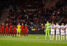 Laga Belgia melawan Swedia dalam kualifikasi Euro 2024 yang berlangsung di Stadion Raja Baudouin, Selasa (17/10/2023). Timnas Swedia meminta pihak penyelenggara pertandingan menghentikan laga di babak kedua.