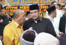 Plt Bupati Langkat, Syah Afandin bersama Walikota Medan, Bobby Nasution