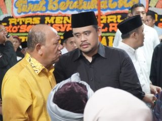 Plt Bupati Langkat, Syah Afandin bersama Walikota Medan, Bobby Nasution