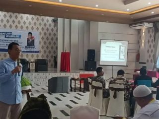 Transaksi nontunai yang sedang digalakkan sekarang dapat meminimalisir perilaku korup. Karena setiap aktivitas akan tercatat, sementara perilaku korup lazimnya dilakukan secara tunai agar tidak tercatat.
