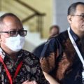 Komisi Pemberantasan Korupsi atau KPK menahan Sekretaris Jenderal Kementerian Pertanian Kasdi Subagyono sebagai tersangka dugaan korupsi di lingkungan Kementerian Pertanian.