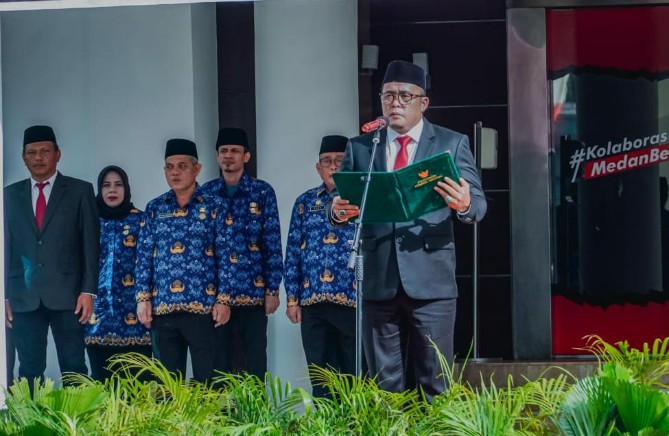 Wakil Walikota Medan, Aulia Rachman mengingatkan kepada seluruh ASN agar memanfaatkan kemudahan sistem reformasi birokrasi untuk mensejahterakan masyarakat.