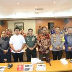 Ketua DPRD Sumatera Utara, mengatakan, pihaknya sampai saat ini, terus menanti tindakan aparat, melalui Kepolisian dan BNN untuk memutus mata rantai penyebaran narkoba di Sumatera Utara.