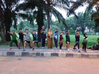 Persiapan atlet anggar Sumatera Utara (Sumut) yang akan bertarung di PON XXI Sumut -Aceh terganggu. Harapan bisa meraih emas diprediksi bakal sulit terkabul.