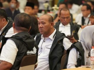 Plt Bupati Langkat, Syah Afandin menghadiri penyerahan secara Digital DIPA dan Buku Alokasi TKD 2024 dari Pemprovsu di Hotel Santika Dyandra Medan, Rabu (13/12/2023).