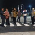 Kepala Dinas Sumber Daya Air Bina Marga dan Bina (SDABMBK) Kota Medan, Topan Ginting menegaskan intersection Jalan Sudirman mulai dibuka Sabtu (16/12/2023) terhitung Pukul 00:00 nanti. Para pengendara yang melintas di kawasan itu dengan kecepatan 15KM/jam.