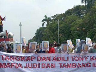 Aliansi Mahasiswa Anti Judi dan Mafia Tambang dalam waktu dekat ini akan melakukan aksi besar ke gedung Komisi Pemberantasan Korupsi (KPK).