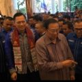 AHY dan SBY saat tiba di Medan