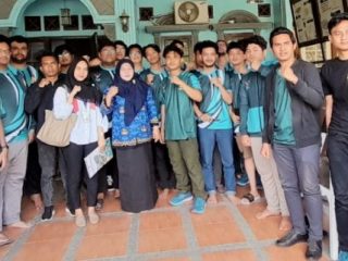 Tim E-Sport Sumatera Utara hingga saat ini terus memantapkan persiapan menjelang Pekan Olahraga Nasional (PON) 2024 Sumut-Aceh dengan terus melakukan latihan rutin setiap hari.